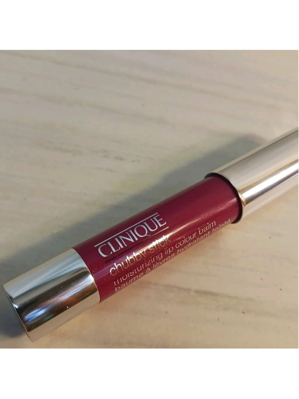 Clinique Chubby Stick Moisturizing Lip Color Balm 07 Super Strawberry Lipstick